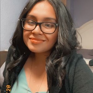 Meet your Posher, Fatima